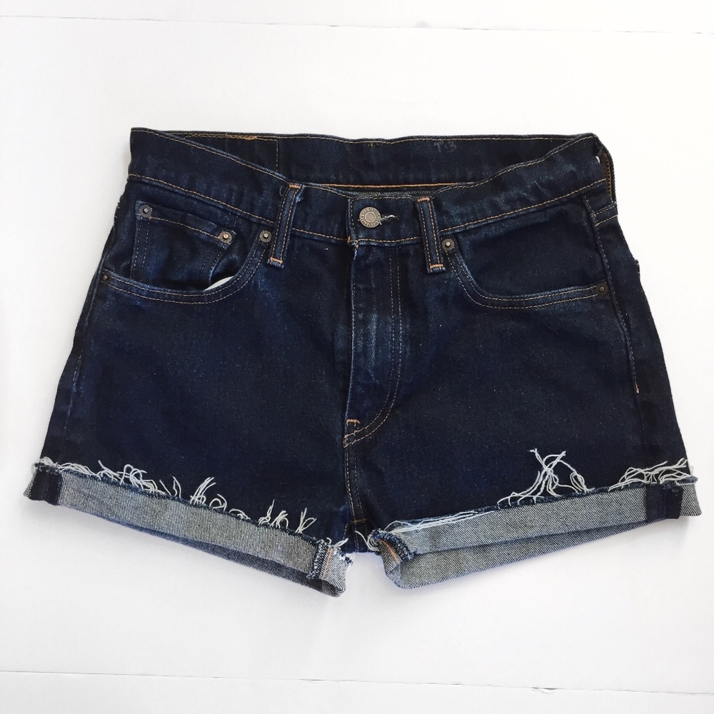 Levi high waisted shorts